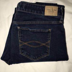 Women’s Abercrombie & Fitch skinny jeans!
